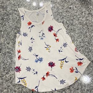 Flowy Floral Tank Top - Size Small